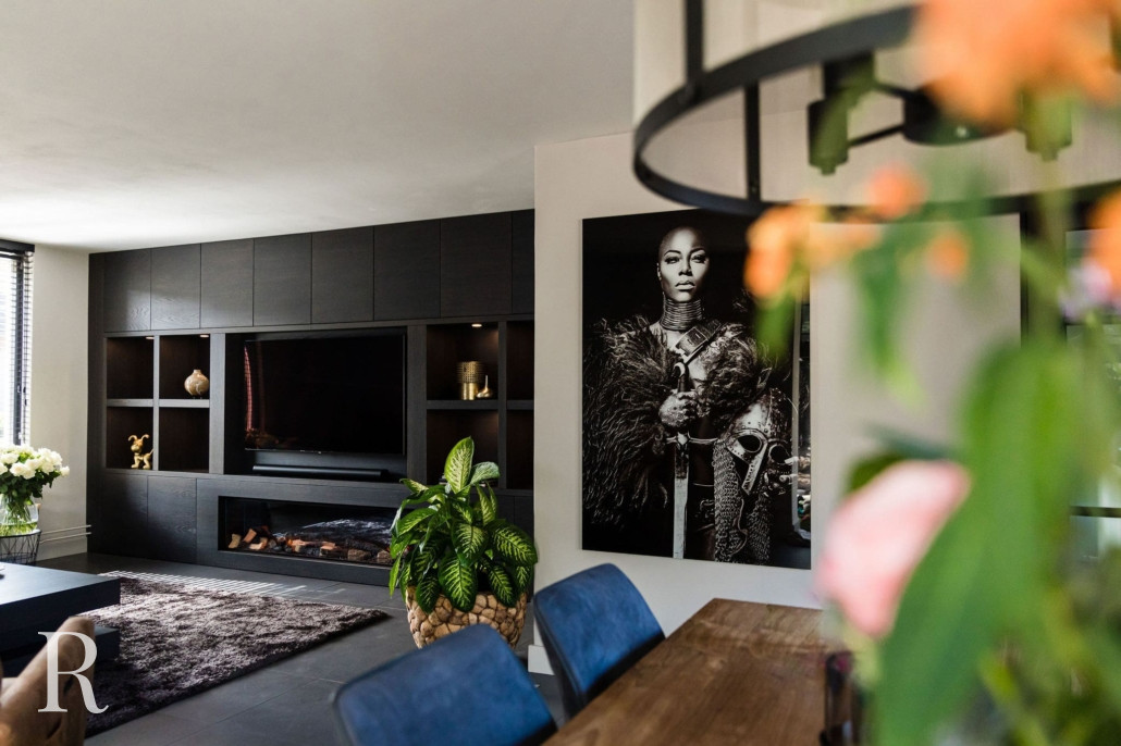 Project van Relaxury in Nuenen cinewall met sfeerhaard