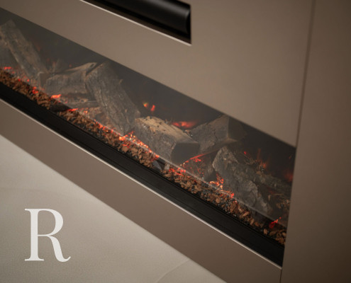 Taupe cinewall met sfeerhaard